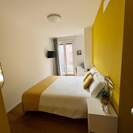 Near Vatican, Irnerio 47 Guest house 4*