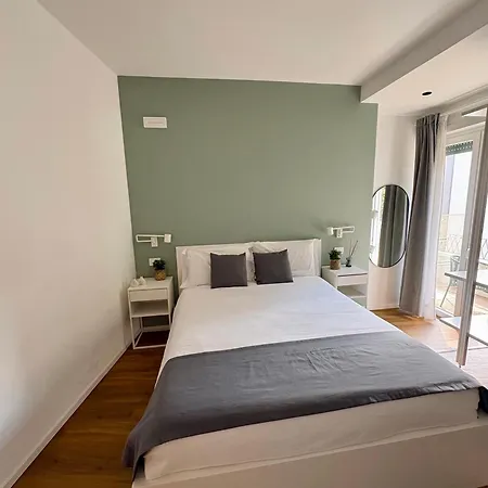 Near Vatican, Irnerio 47 Guest house 4*